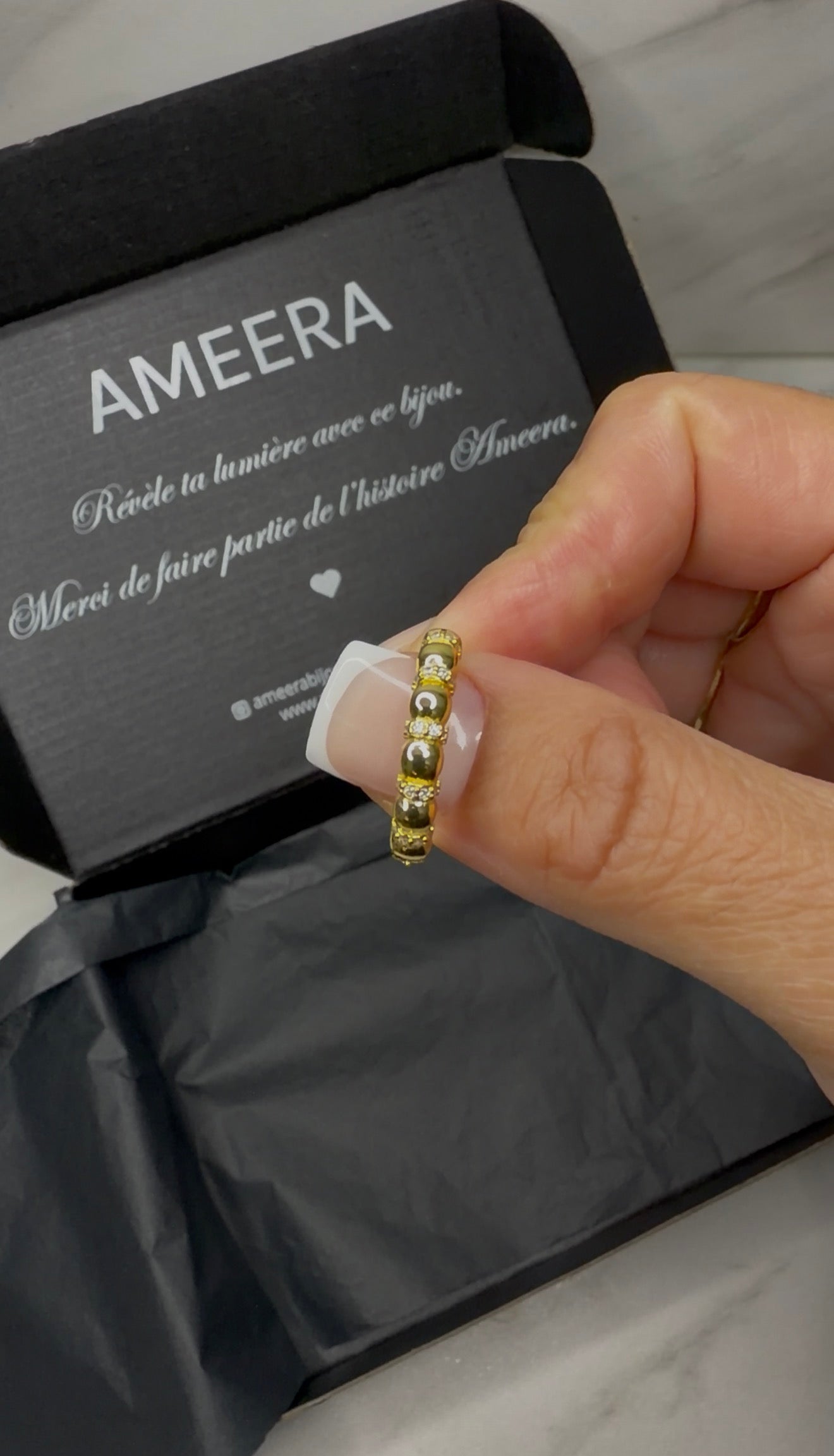 Parure Nuraj - Boucles d’oreilles & Bague